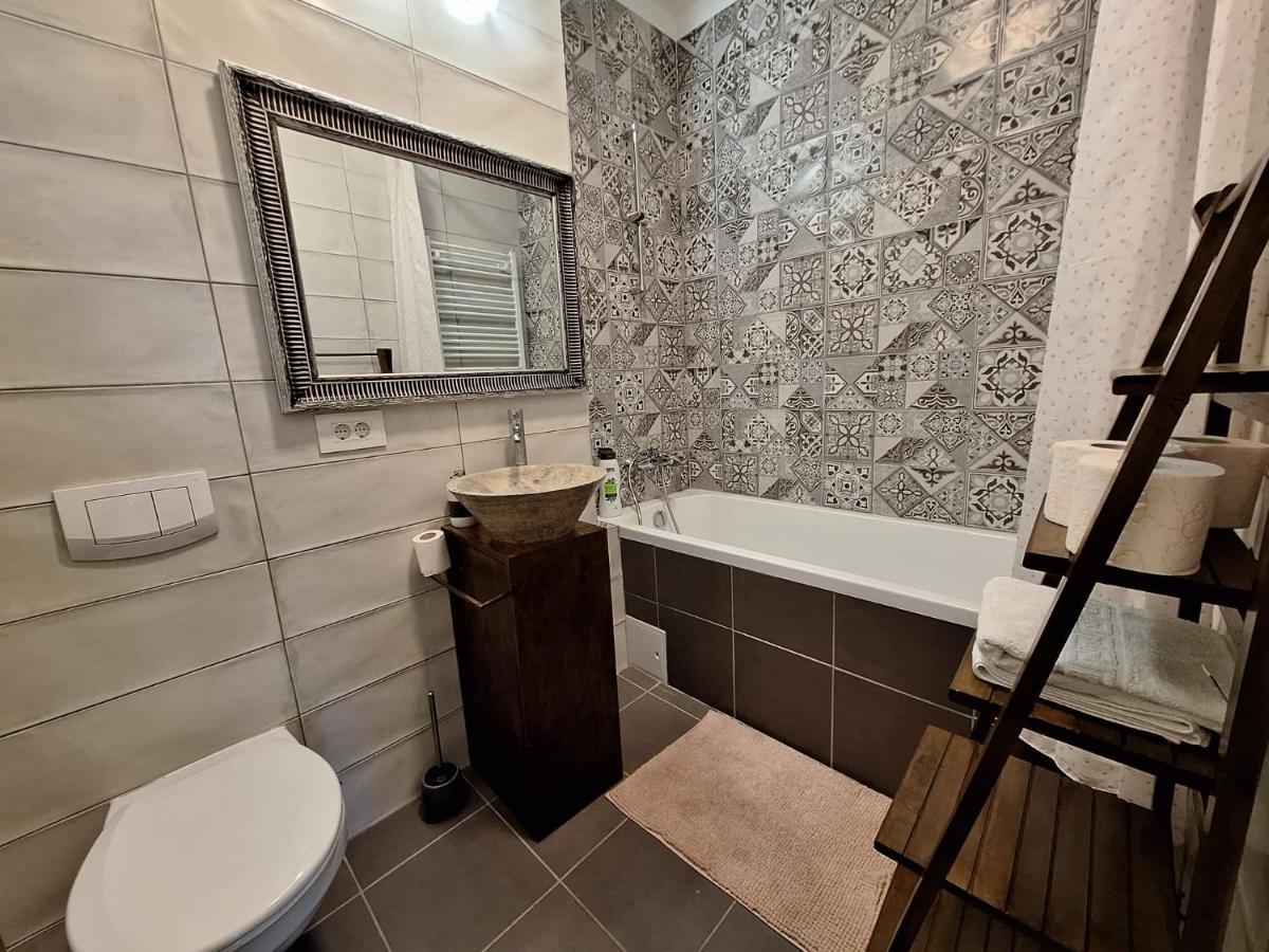 Mirvana Apartments Metheor Executive Suite Timișoara Zewnętrze zdjęcie