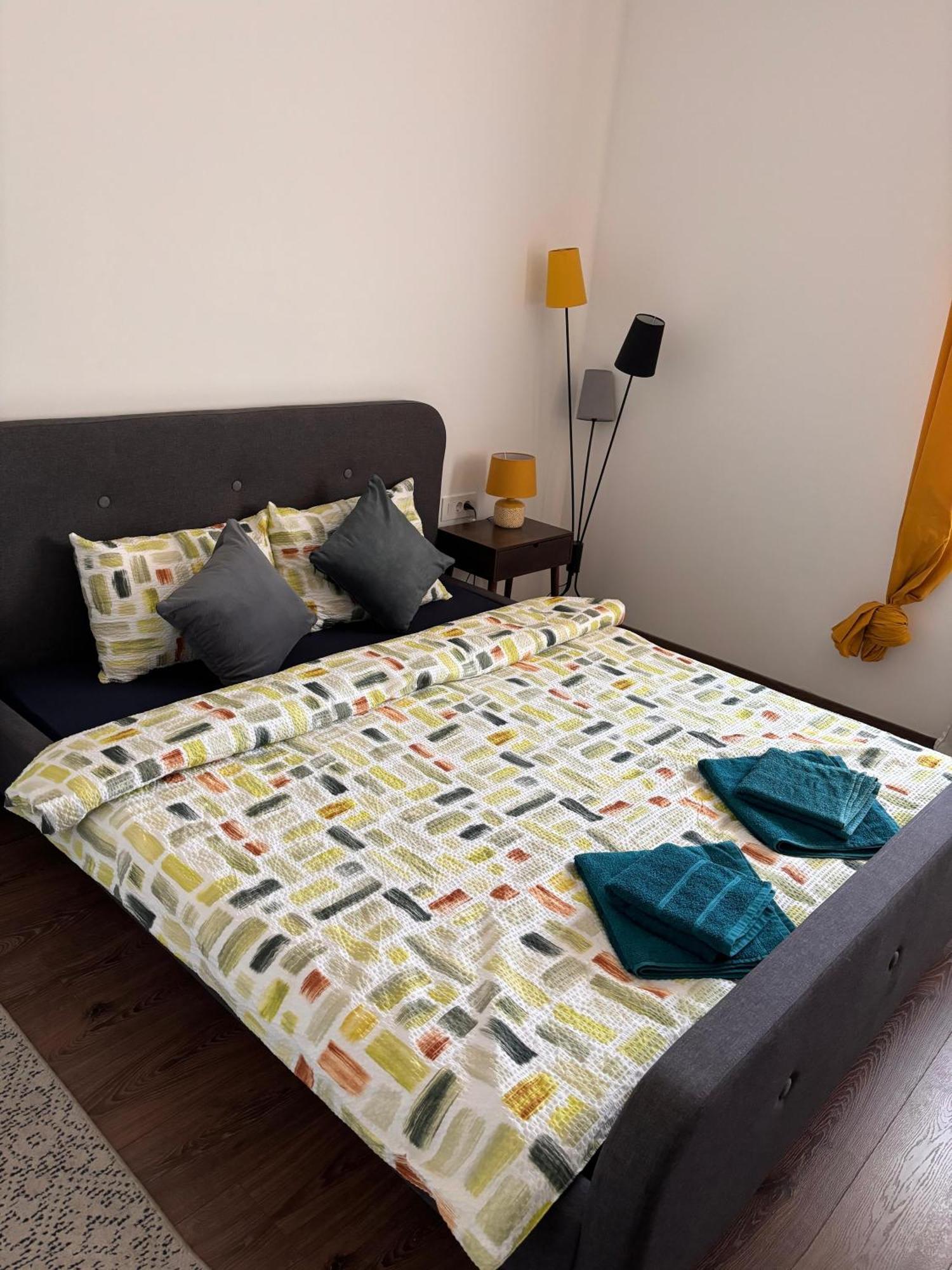 Mirvana Apartments Metheor Executive Suite Timișoara Zewnętrze zdjęcie