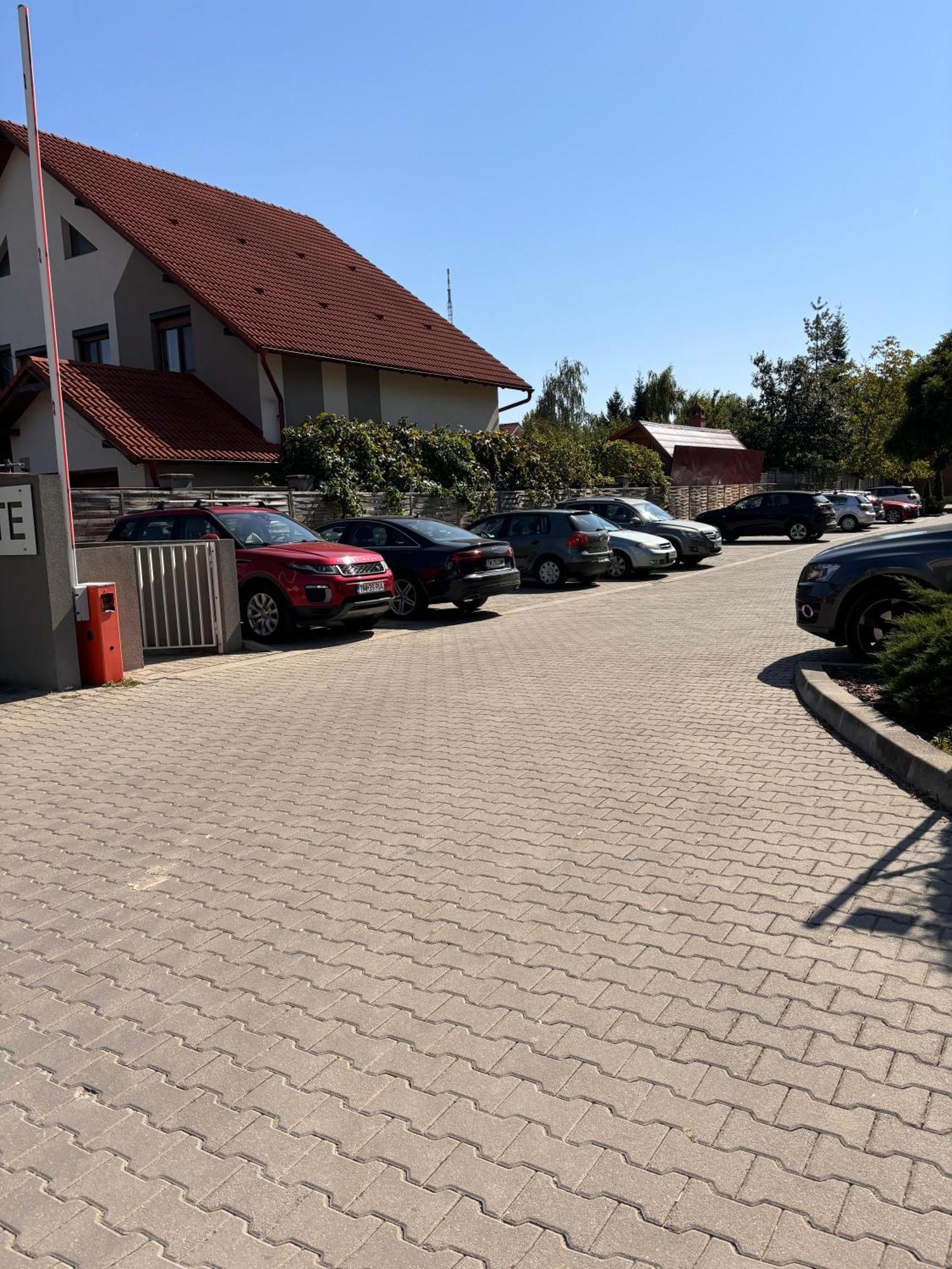 Mirvana Apartments Metheor Executive Suite Timișoara Zewnętrze zdjęcie